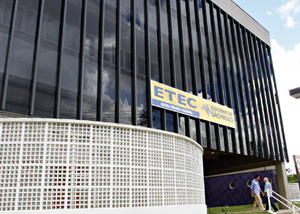ETEC - Escola Técnica Tiquatira na Penha